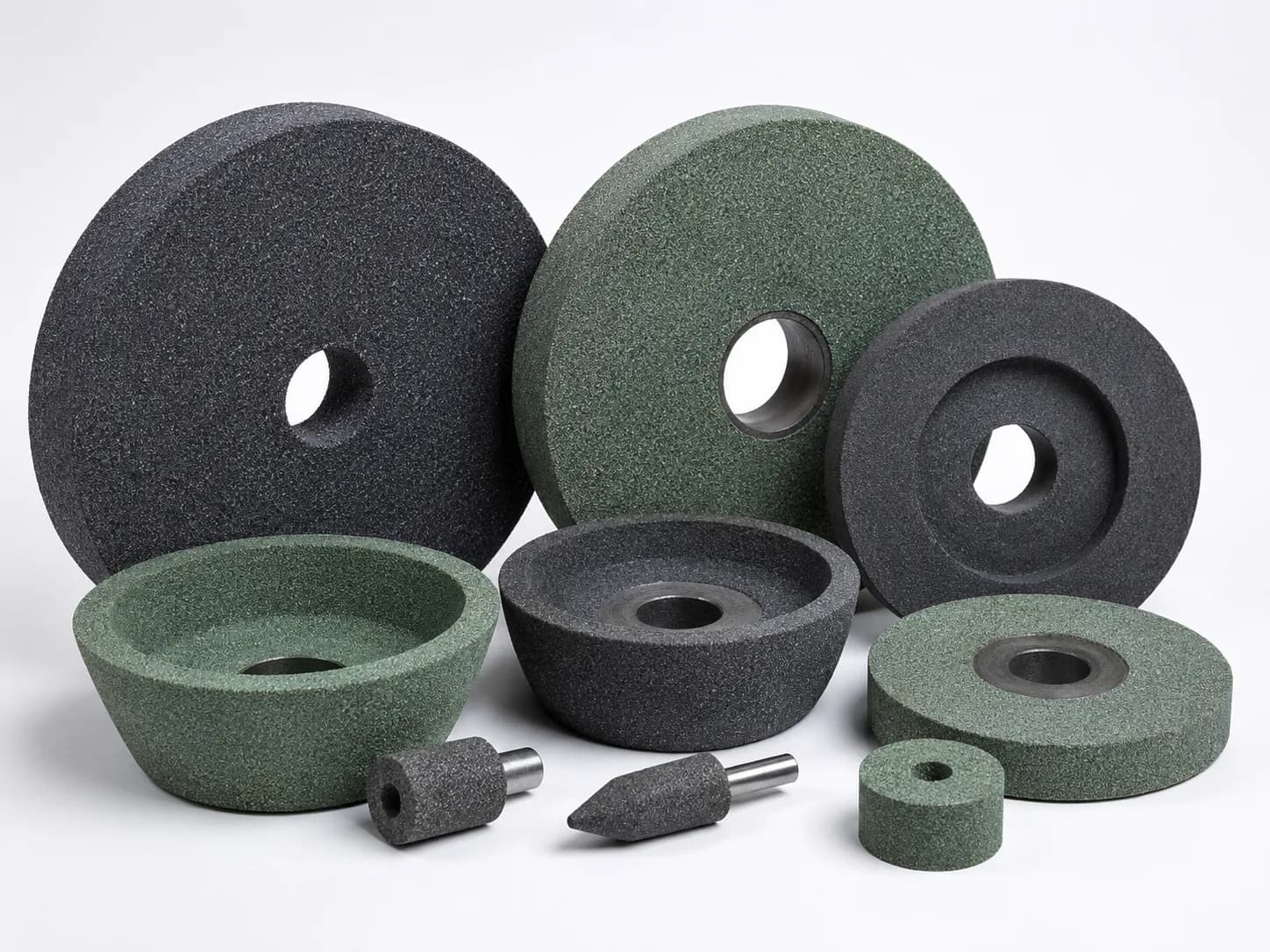 Silicon carbide grinding wheels and discs